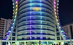 Calista, Empire, Seven Stars Residence